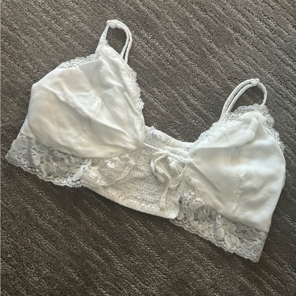 Tie-Front Lace Trim Cami - Picture 2 of 4